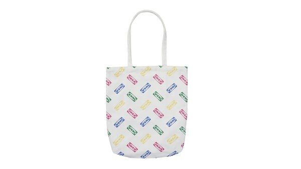 IKEAのトートバッグ